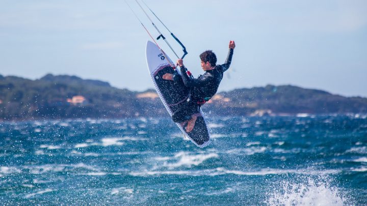 Nos conseils pour acheter une aile de kitesurf