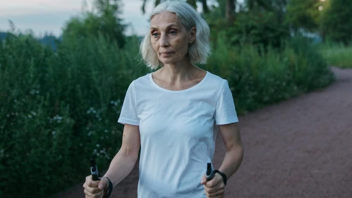 Quels sont les bienfaits de la marche pour les seniors ?