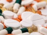 découvrez notre sélection de compléments alimentaires pour la définition musculaire, conçus pour vous aider à brûler les graisses tout en préservant la masse musculaire.